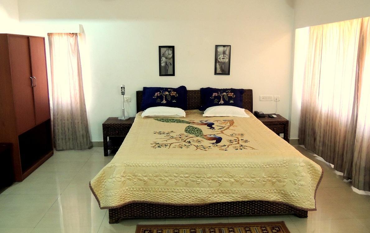 Hôtel Aroma Residency à Tinsukia Extérieur photo